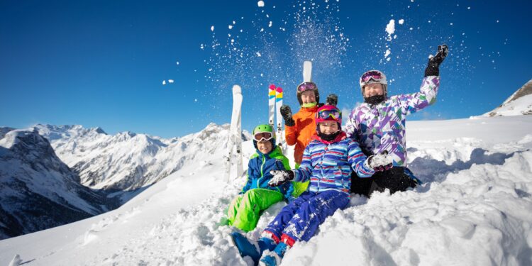 India winter tourism destinations mountains snow