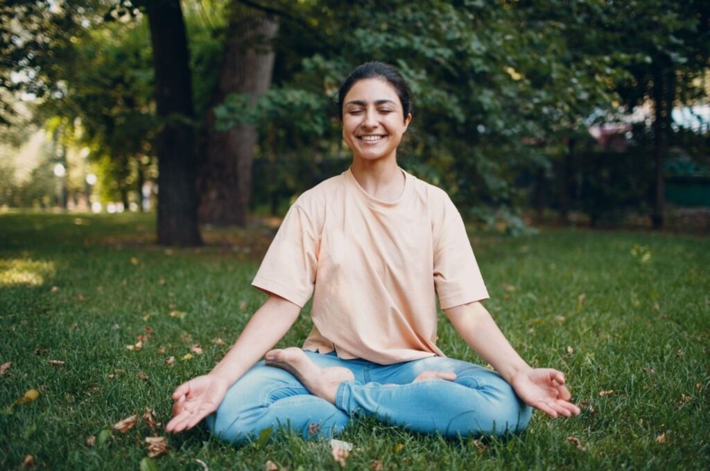 Luxury spa market India featuring premium wellness resorts with traditional yoga experiences