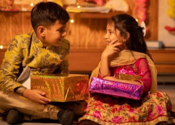 Retail surge shopping bags showing Diwali purchases and festival consumer spending in India