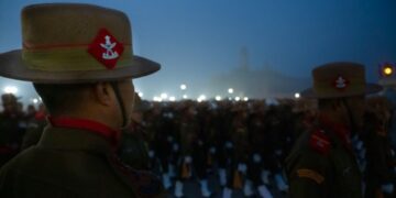 military-parade-salute-unsplash - INDIAwebzine An Indian soldier stands at attention during a Kargil Vijay Diwas memorial ceremony in Ladakh